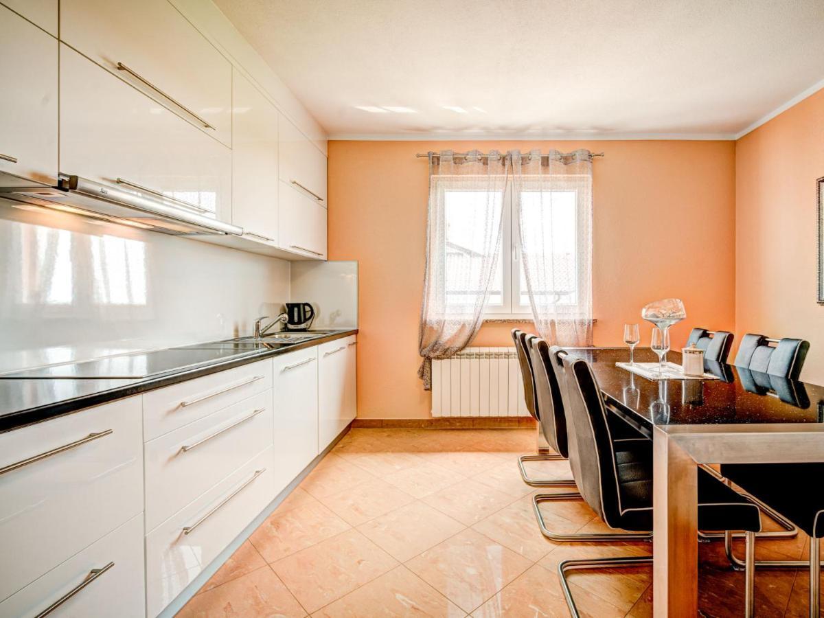 Kmeti Apartment Tommy-2 By Interhome מראה חיצוני תמונה